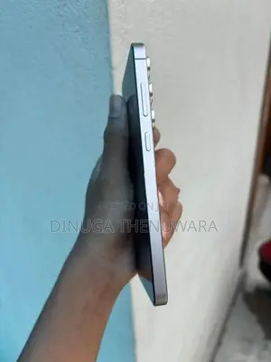 Samsung Galaxy S25 (Used)
