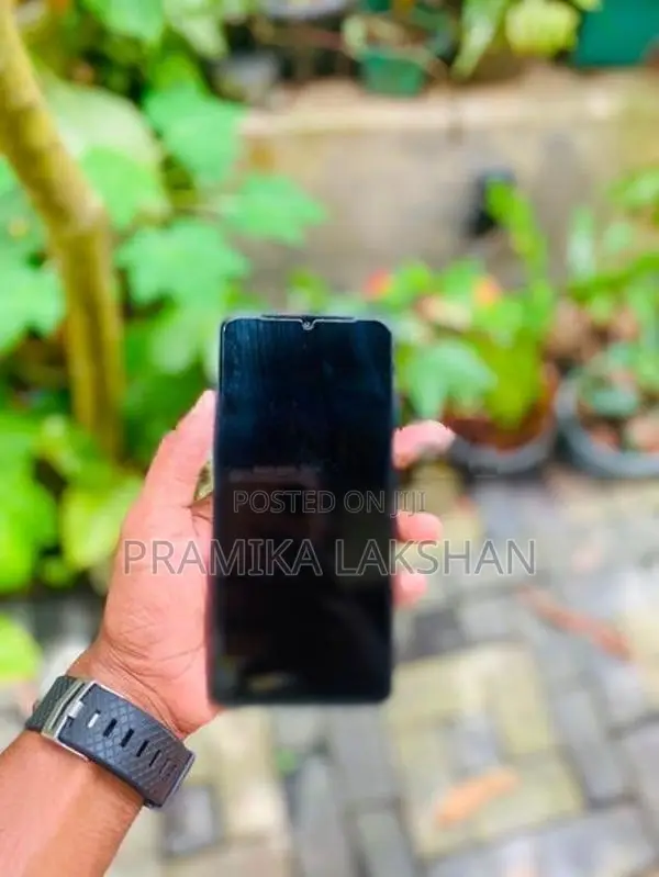 Samsung Galaxy A06 (Used)