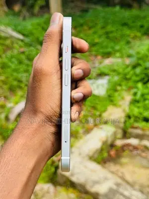 Apple iPhone 14 (Used)