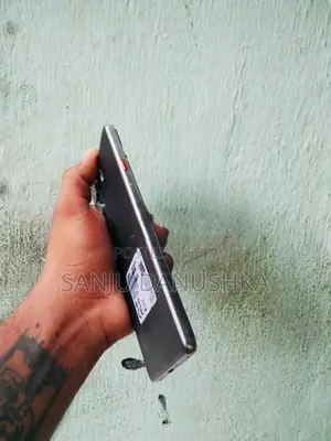 Tecno camon 40 (Used)