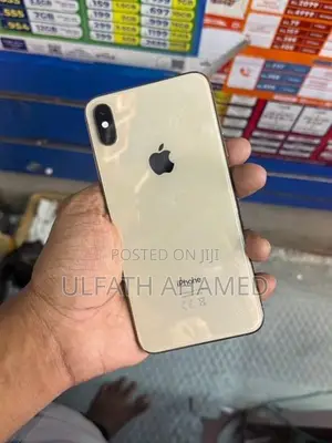 Apple iPhone XS Max (Used)