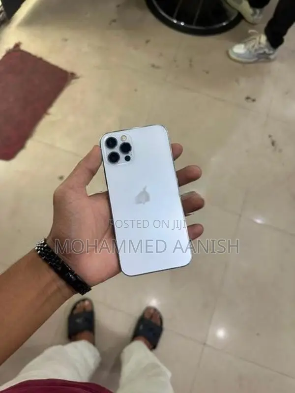 Apple iPhone 12 Pro (Used)