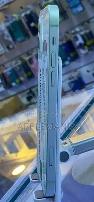 Apple iPhone 12 128GB (Used)