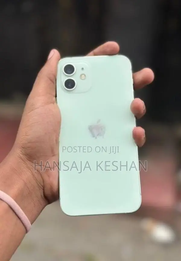 Apple iPhone 12 (Used)