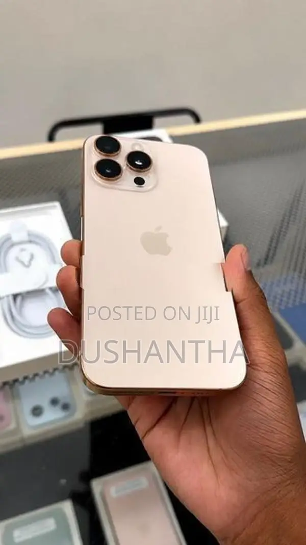 Apple iPhone 16 Pro Max (Used)