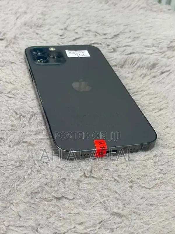 Apple iPhone 12 Pro (Used)