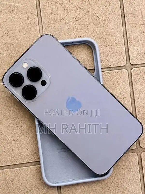 Apple iPhone 13 Pro (Used)