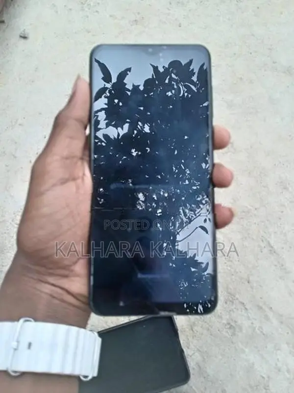 Samsung Galaxy A04s (Used)
