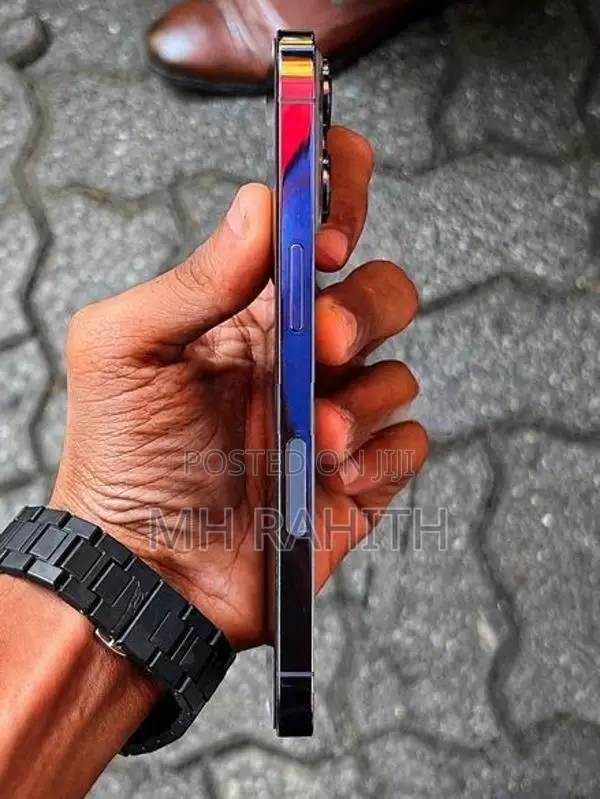Apple iPhone 13 Pro (Used)