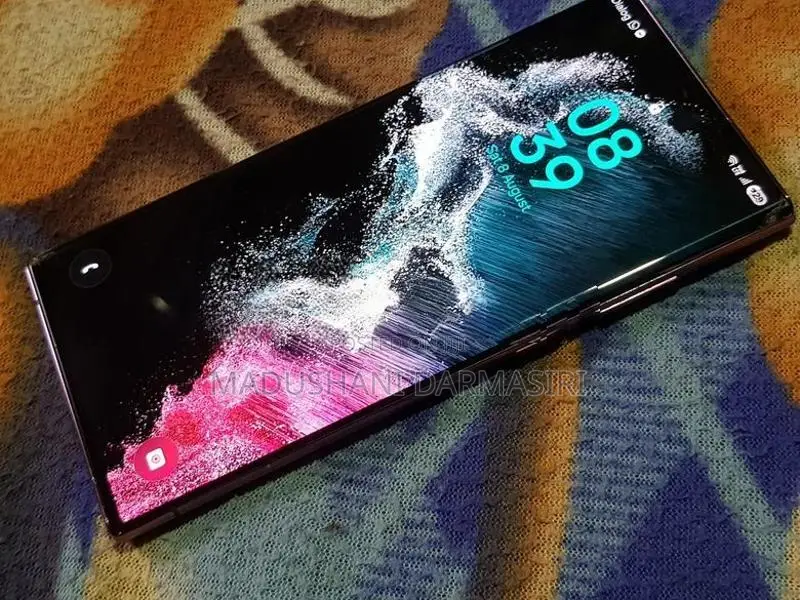Samsung Galaxy S22 Ultra (Used)