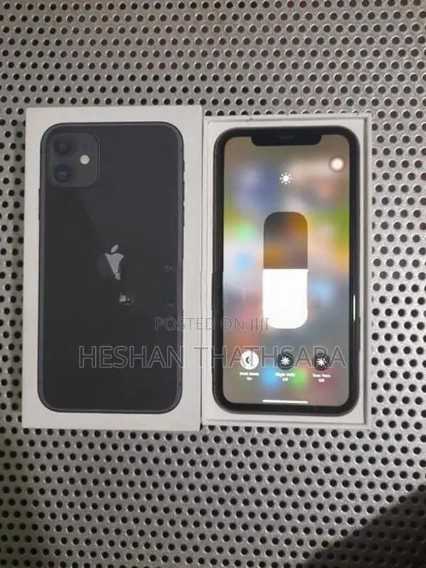 Apple iPhone 11 (Used)