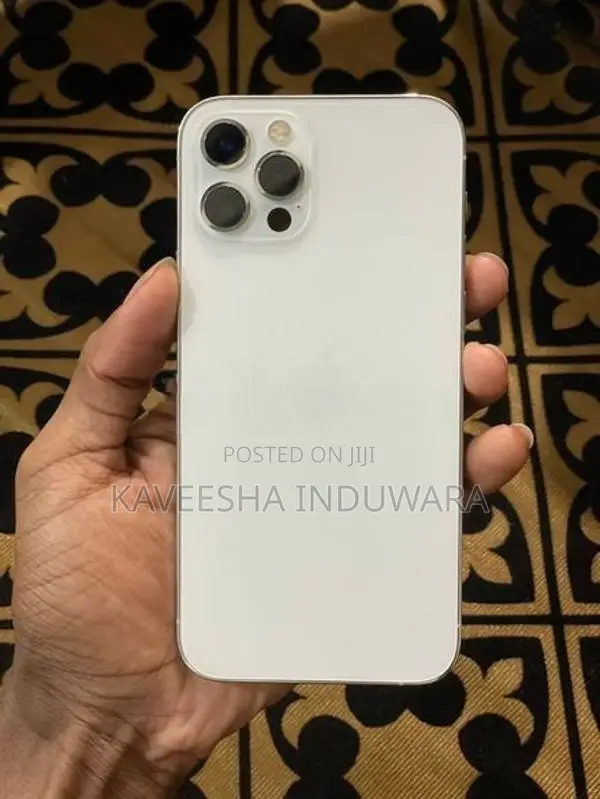 Apple iPhone 12 Pro (Used)