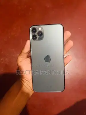Apple iPhone 11 Pro Max (Used)