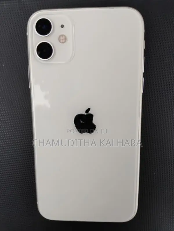 Apple iPhone 11 (Used)