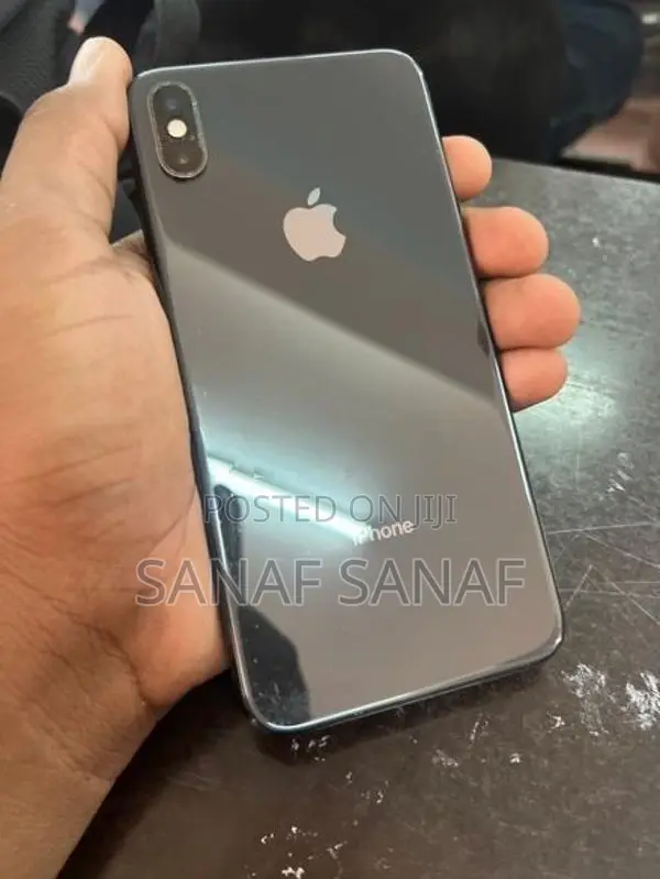 Apple iPhone XS Max (Used)