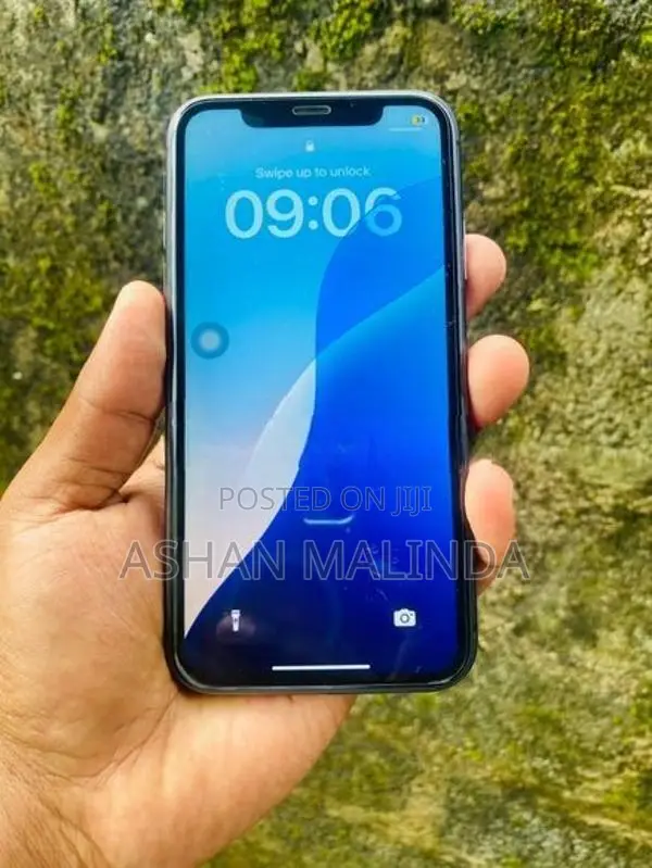 Apple iPhone 11 128GB (Used)