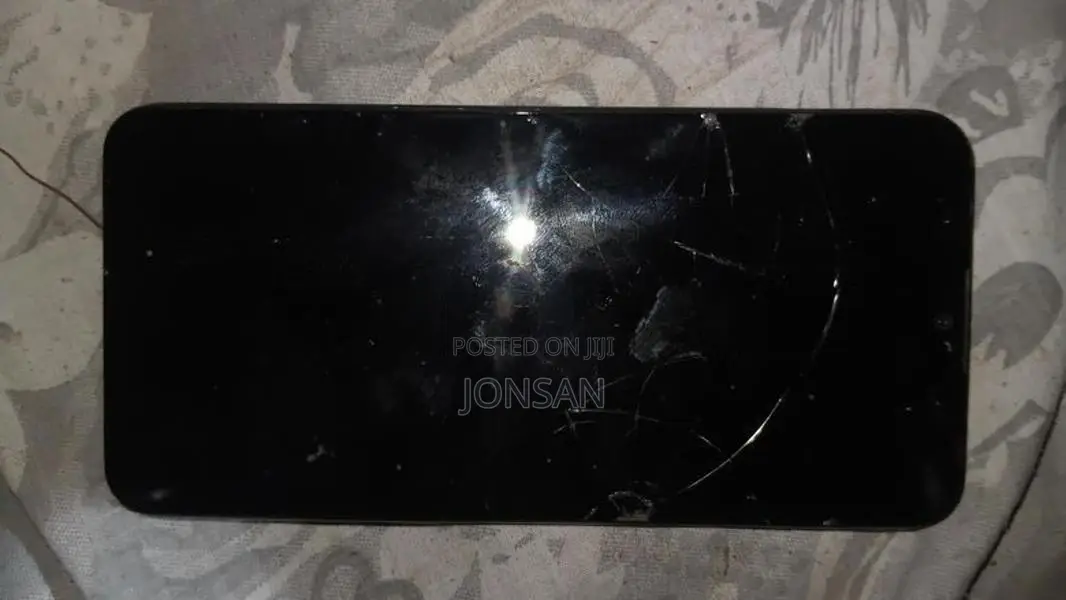 Vivo Y1s (Used)