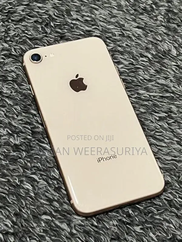Apple iPhone 8 08 (Used)