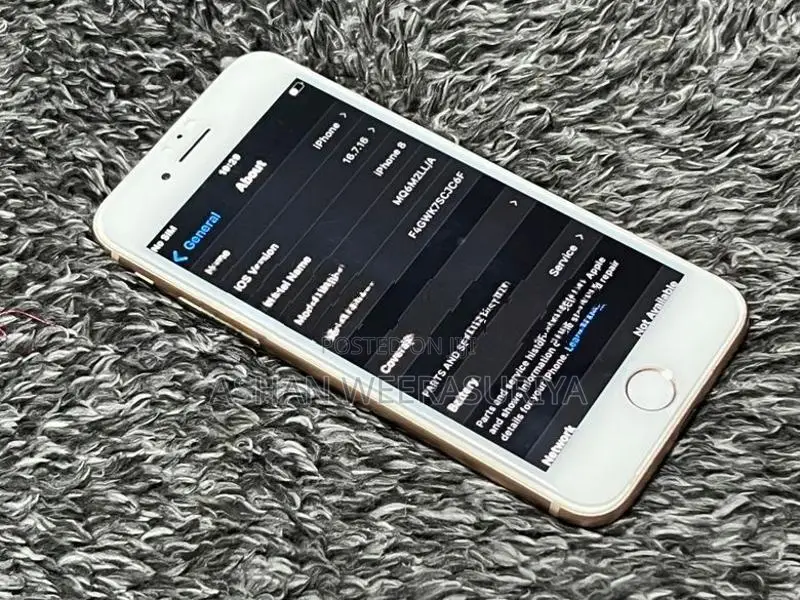 Apple iPhone 8 08 (Used)