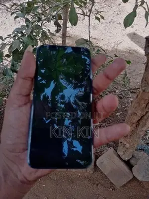 Honor 10 (Used)