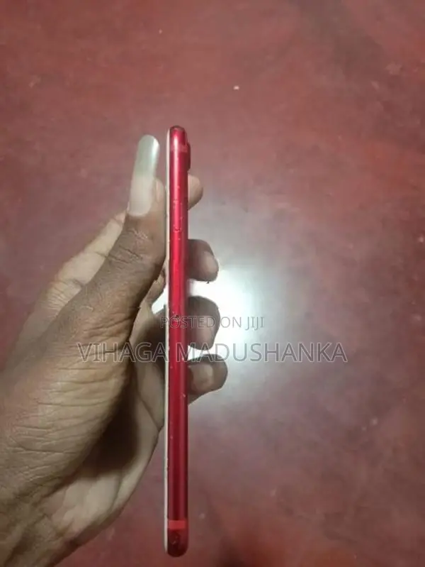 Apple iPhone 7 (Used)