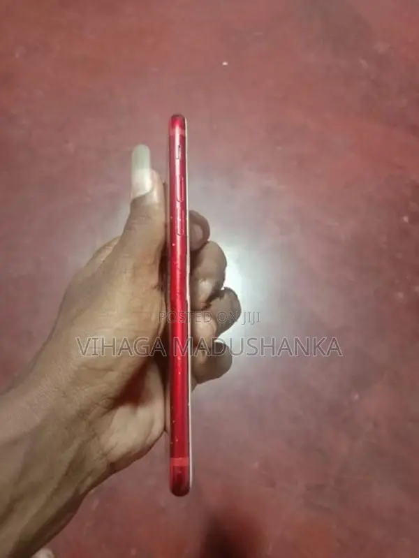 Apple iPhone 7 (Used)