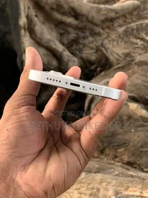 Apple iPhone 12 i fone ful set (Used)