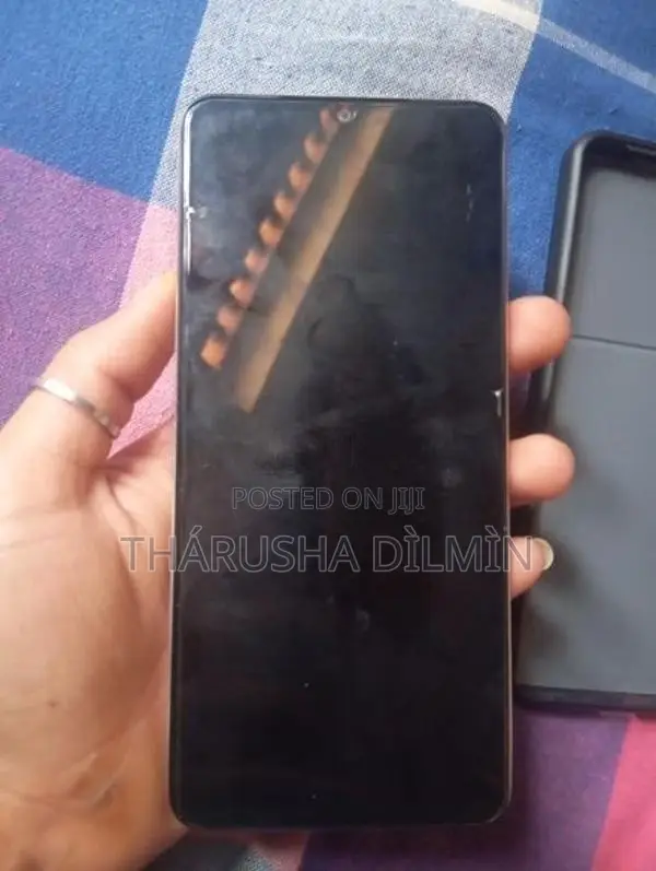 Vivo Y04 (Used)