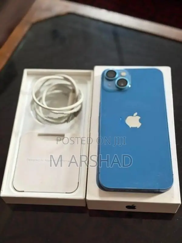 Apple iPhone 13 256GB (Used)