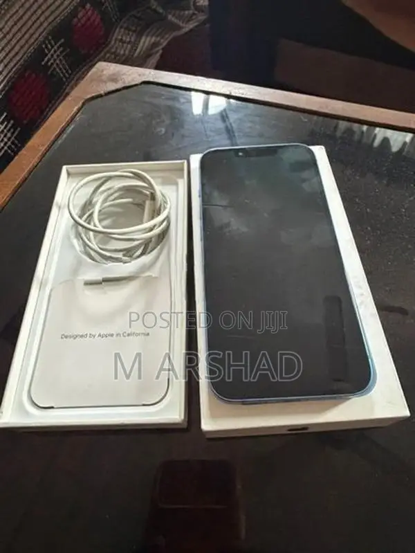 Apple iPhone 13 256GB (Used)