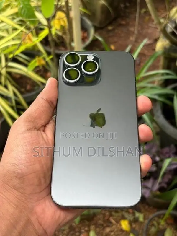Apple iPhone 16 Pro Max (Used)