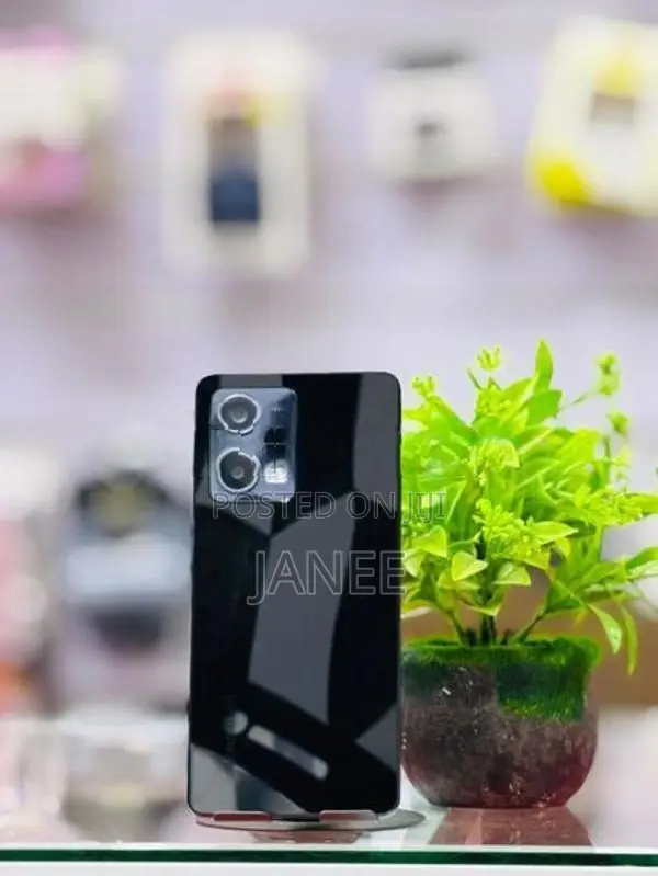 Xiaomi note12pro5G 8-256 (Used)