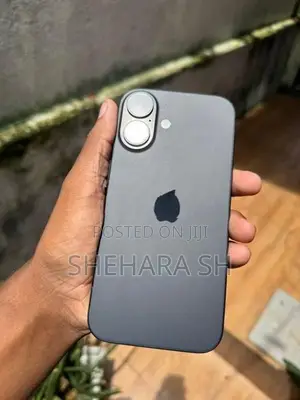 Apple iPhone 16 128GB (Used)