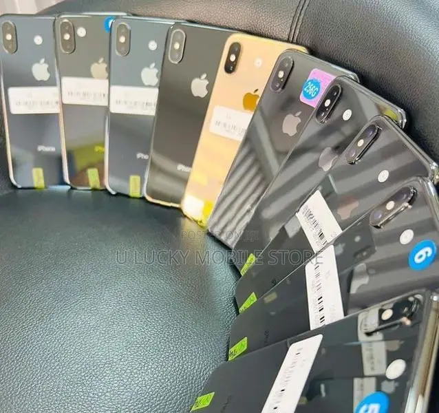 Apple iPhone XS 256GB (Used)