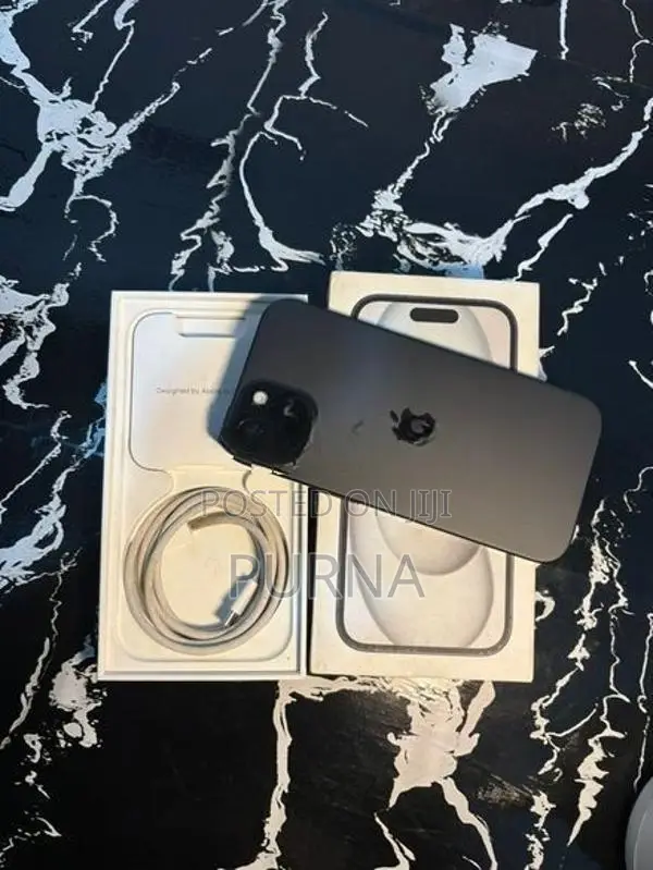Apple iPhone 15 (Used)
