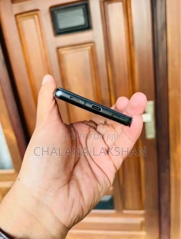Google Pixel 7a 128GB (Used)