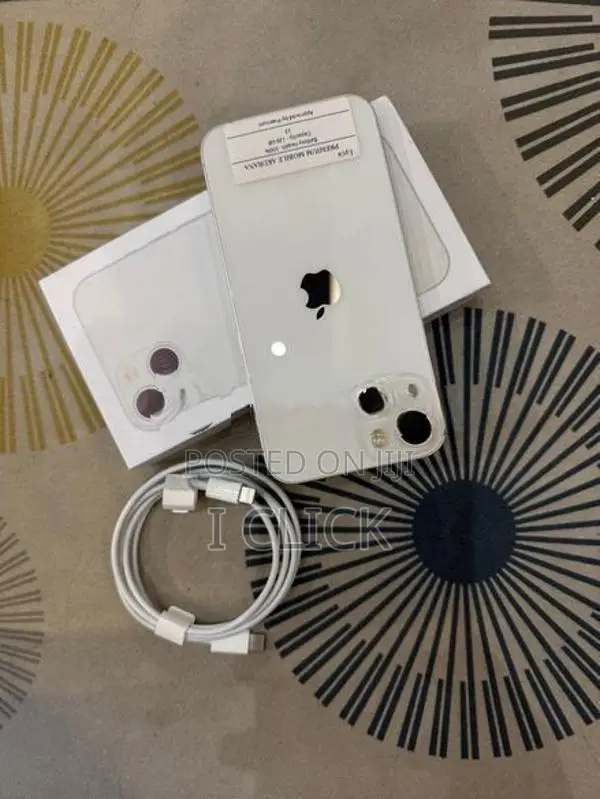 Apple iPhone 13 128GB (Used)