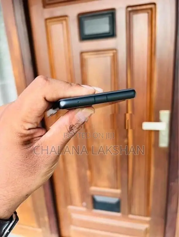 Google Pixel 7a 128GB (Used)