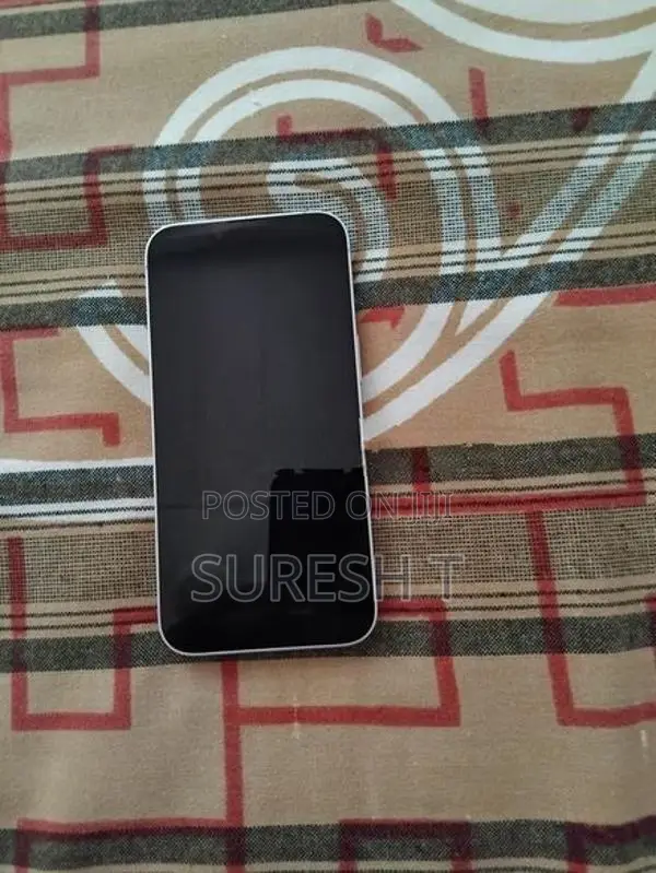 Apple iPhone 14 (Used)