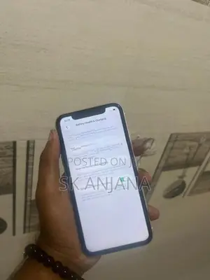 Apple iPhone 11 (Used)