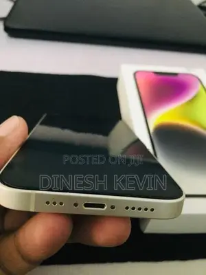 Apple iPhone 14 (Used)