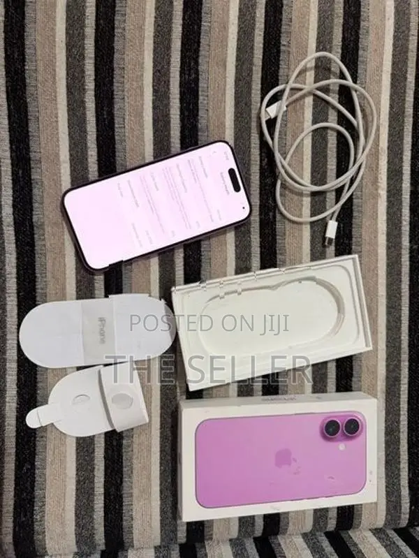 Apple iPhone 16 128GB (Used)