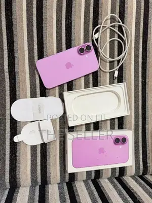 Apple iPhone 16 128GB (Used)