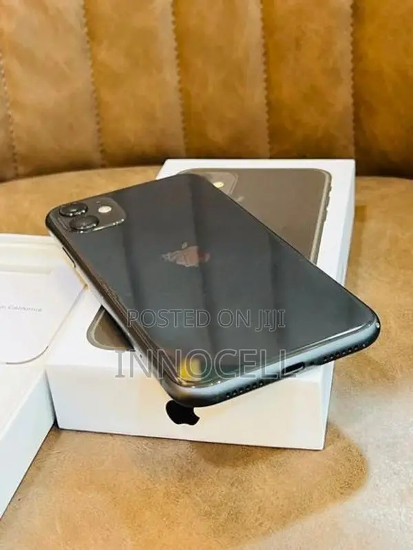 Apple iPhone 11 128GB (Used)