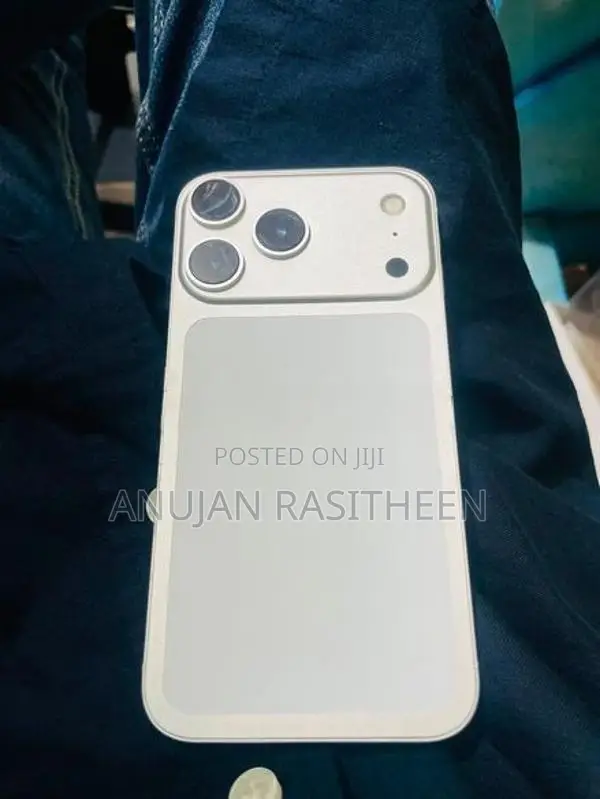 Apple iPhone 17 Pro (Used)