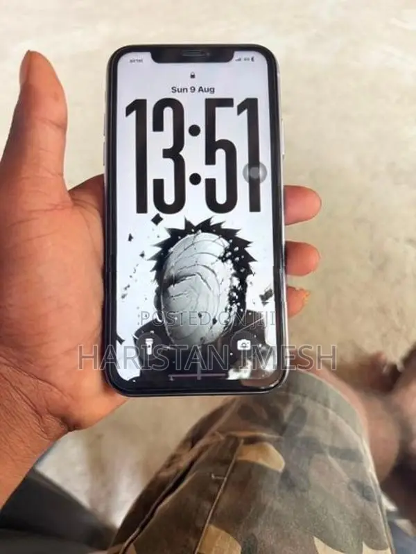 Apple iPhone 11 128GB (Used)