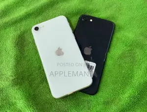 Apple iPhone SE 2 128GB (Used)