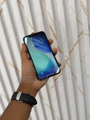 Apple iPhone 11 128GB (Used)