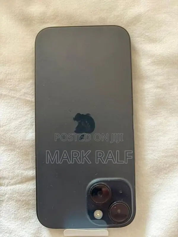 Apple iPhone 15 128GB (Used)