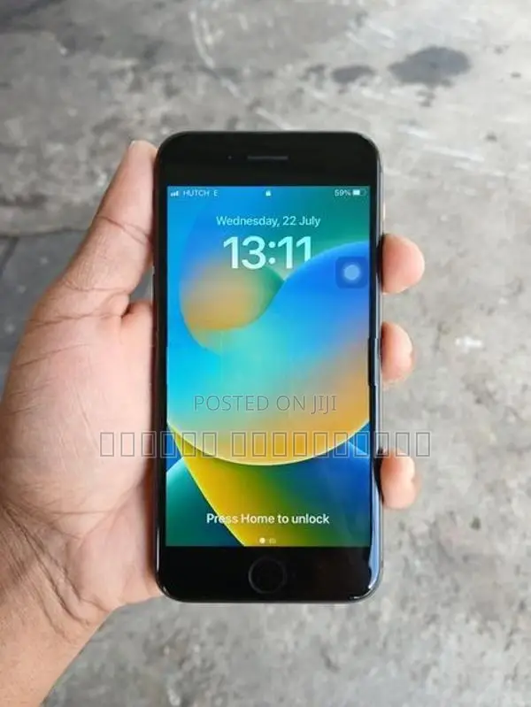 Apple iPhone 8 64GB (Used)